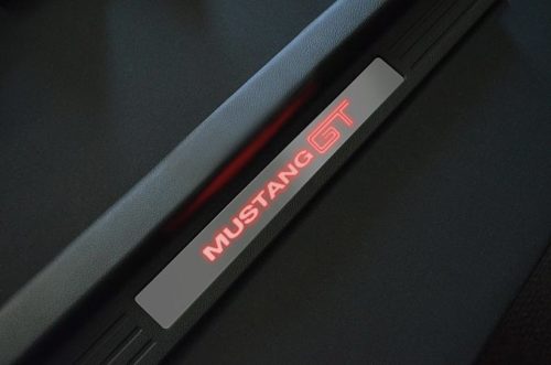Mustang-Beleuchtete Einstiegsleisten